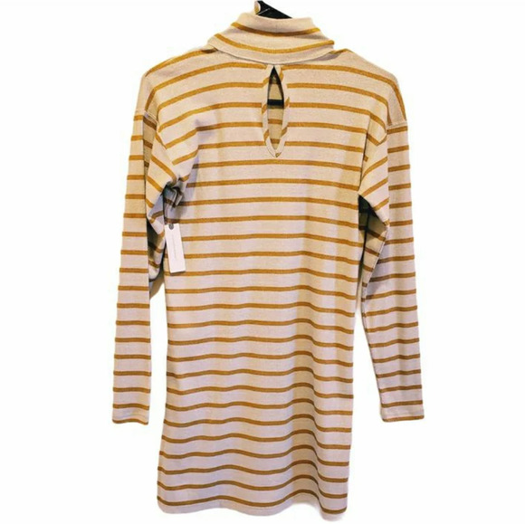 Anthro Shining Turtleneck Tunic Vanessa Top - Picture 2 of 4